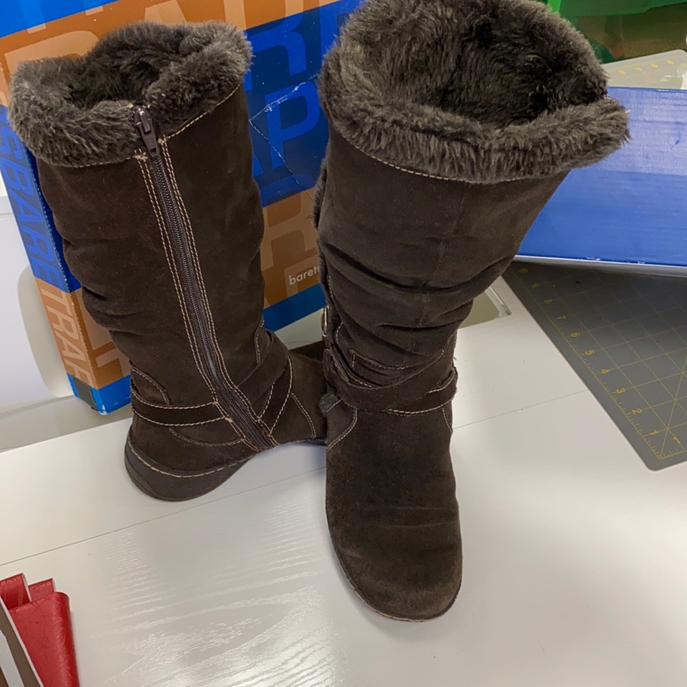 BareTraps Suede Leather Faux Fur Lined Boots 8M